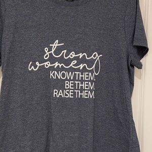 Women's Blue Gray Graphic Tee size Large New without tags